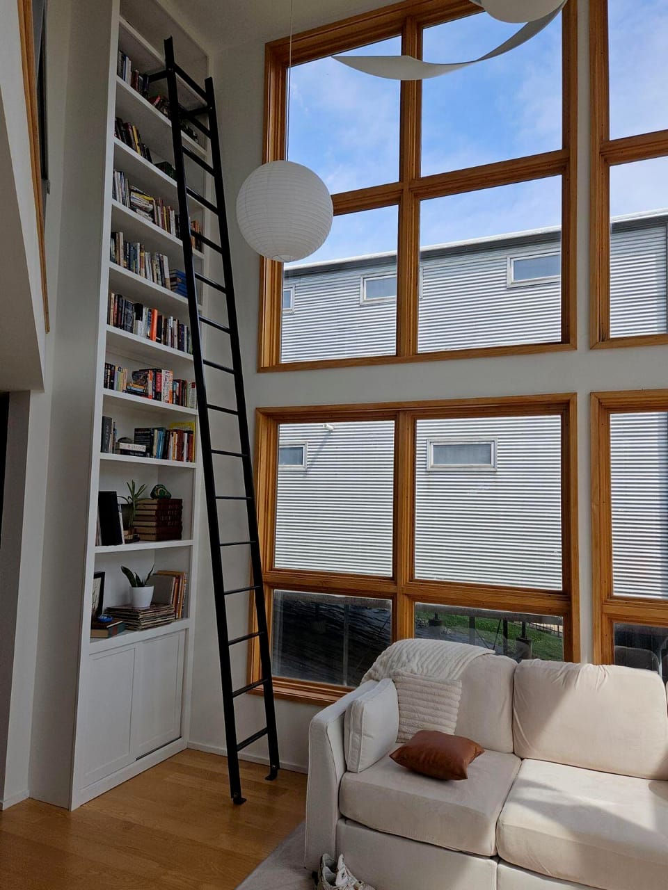 Kustom Bookshelves